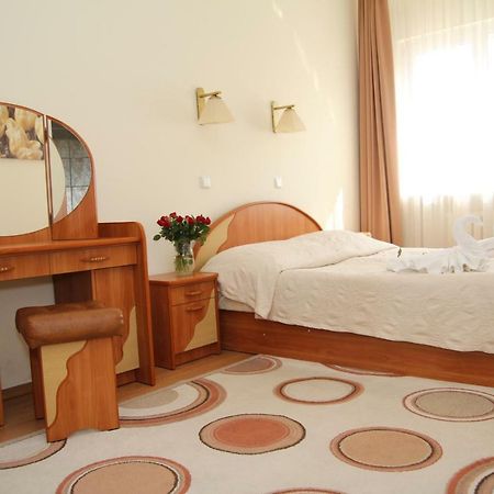 Hotel Ratuszowy Włocławek Exteriör bild