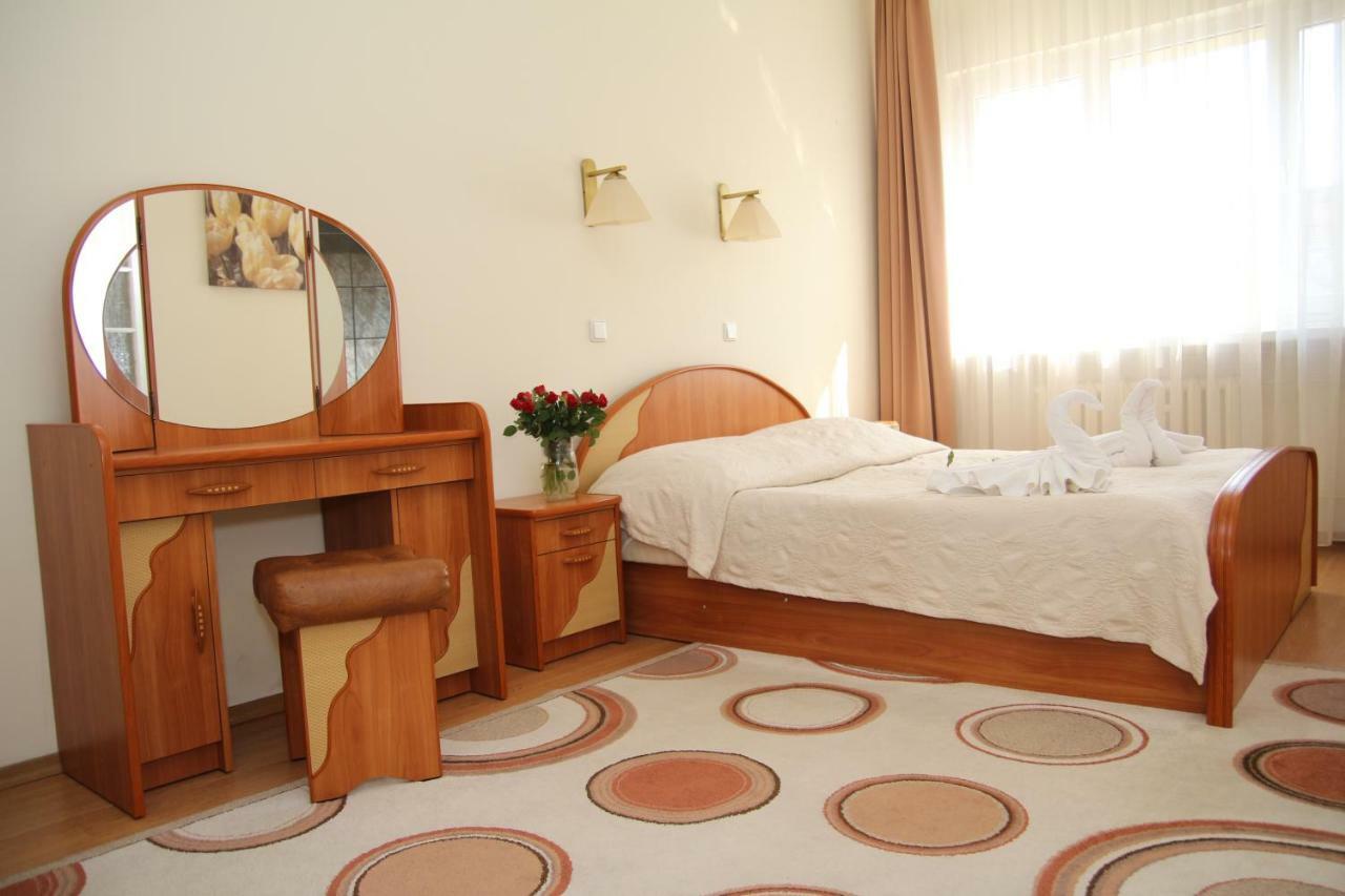 Hotel Ratuszowy Włocławek Exteriör bild