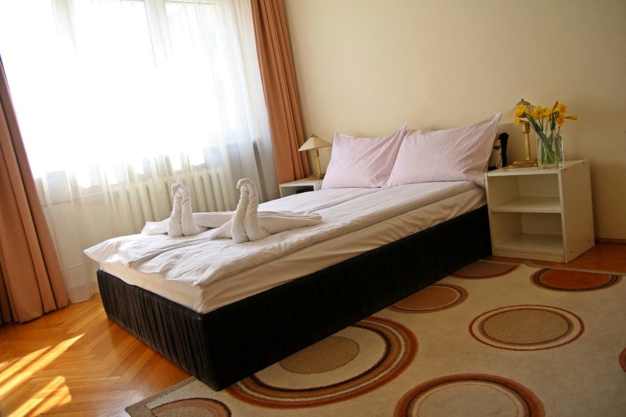 Hotel Ratuszowy Włocławek Exteriör bild